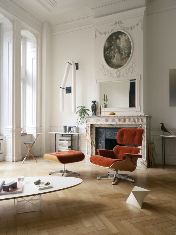 Eames Lounge Chair