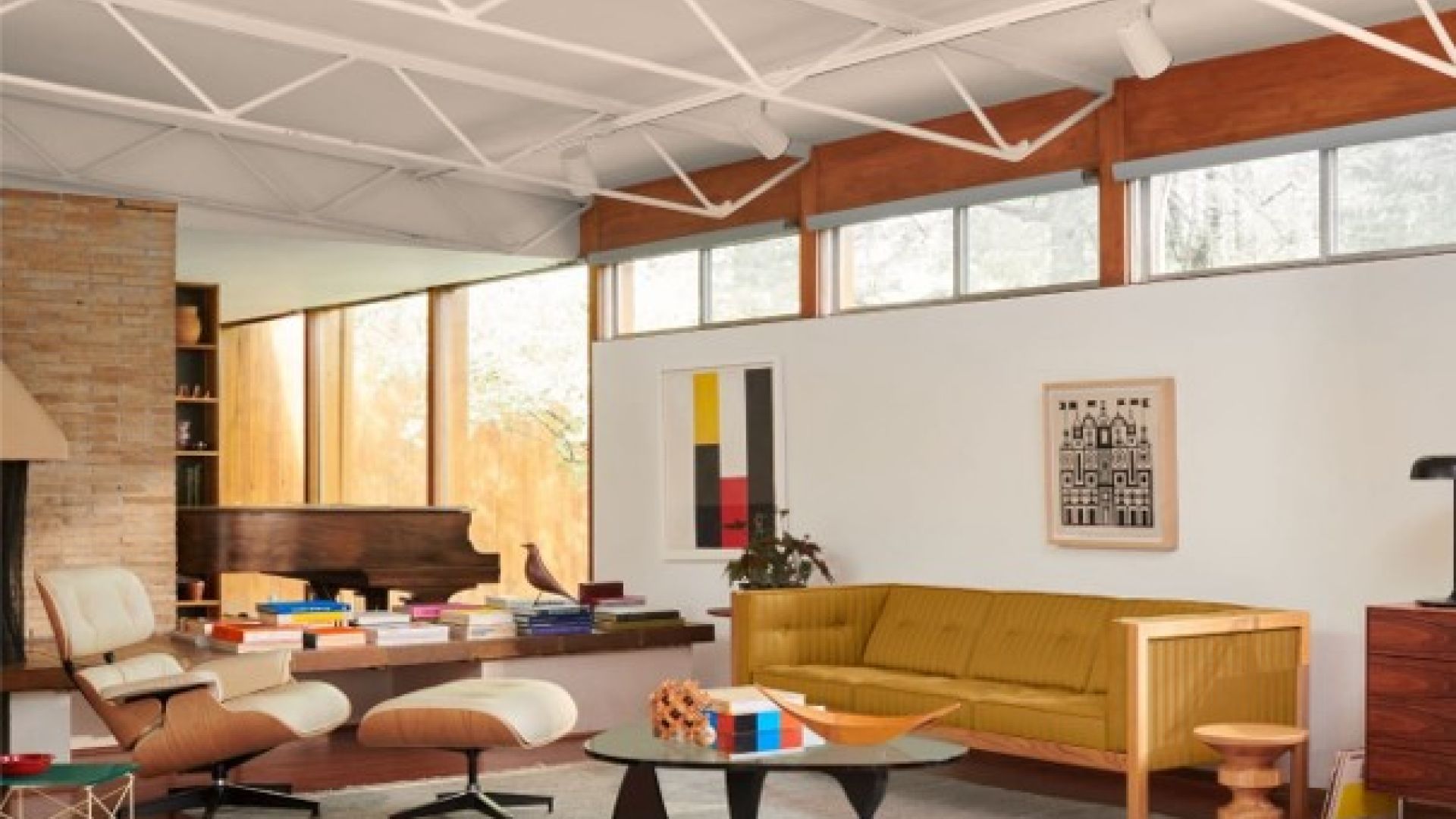 Eames Lounge
